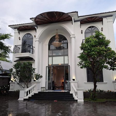 Hotel My Cang Tra Vinh Exterior photo